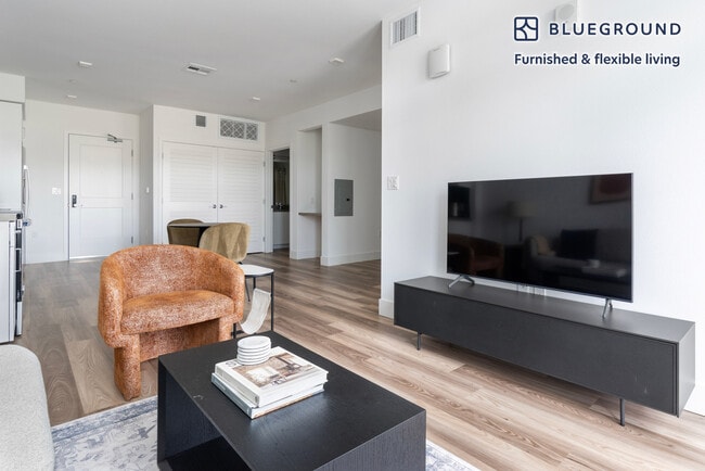 Foto del edificio - 85 Cleaveland Rd