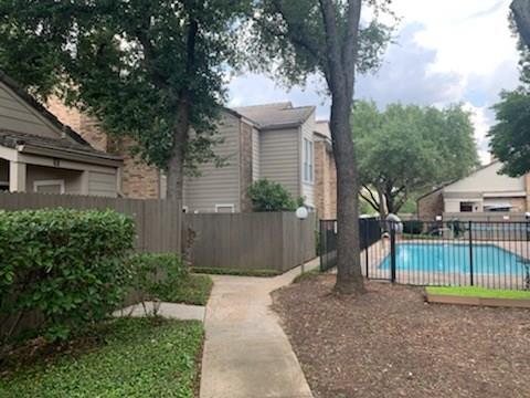 Building Photo - 1106 Brighton Dr