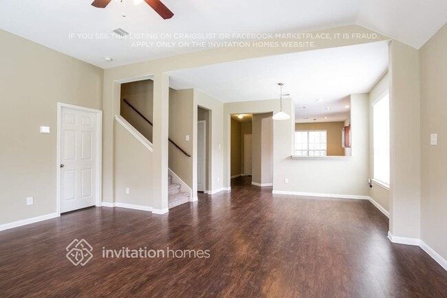 Building Photo - 13433 Raintree Dr