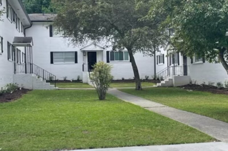 Primary Photo - 615 3rd Ave