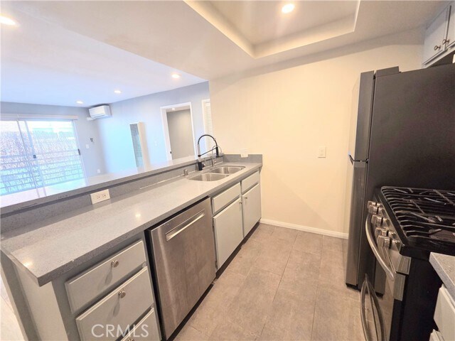 Foto del edificio - 327 Chestnut Ave