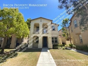 Building Photo - 3142 N Ventura Rd