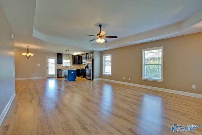 Foto del edificio - 5010 Montauk Trail SE