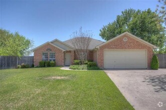 Building Photo - 7400 Marsarie Ct