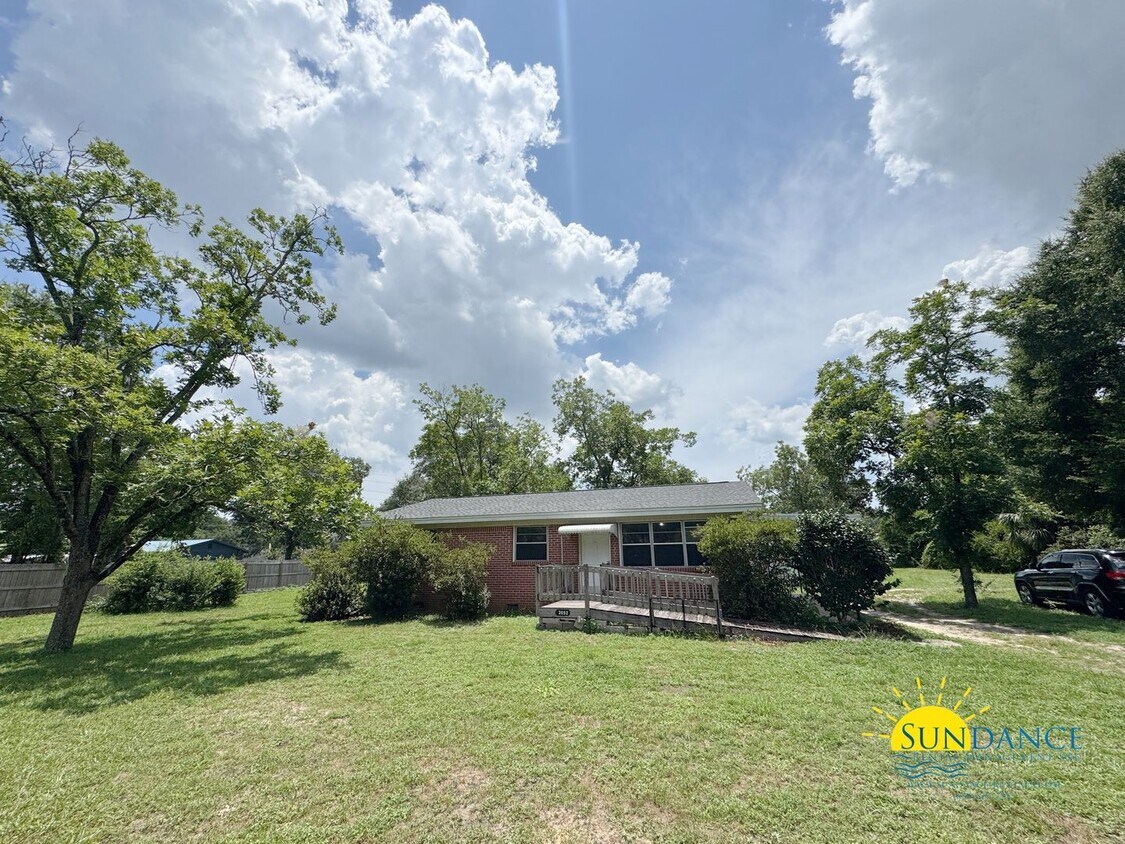 Foto principal - Cozy Fort Walton Beach home at the end of ...