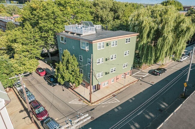 Foto del edificio - 33 Medford St
