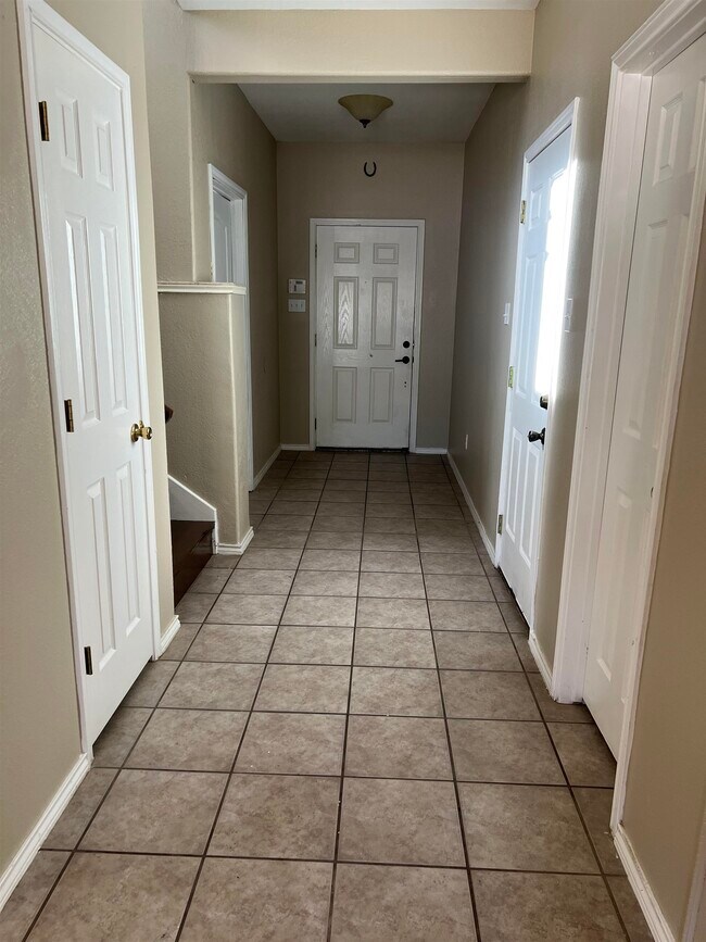 Building Photo - 4605 Rio Plata Ct