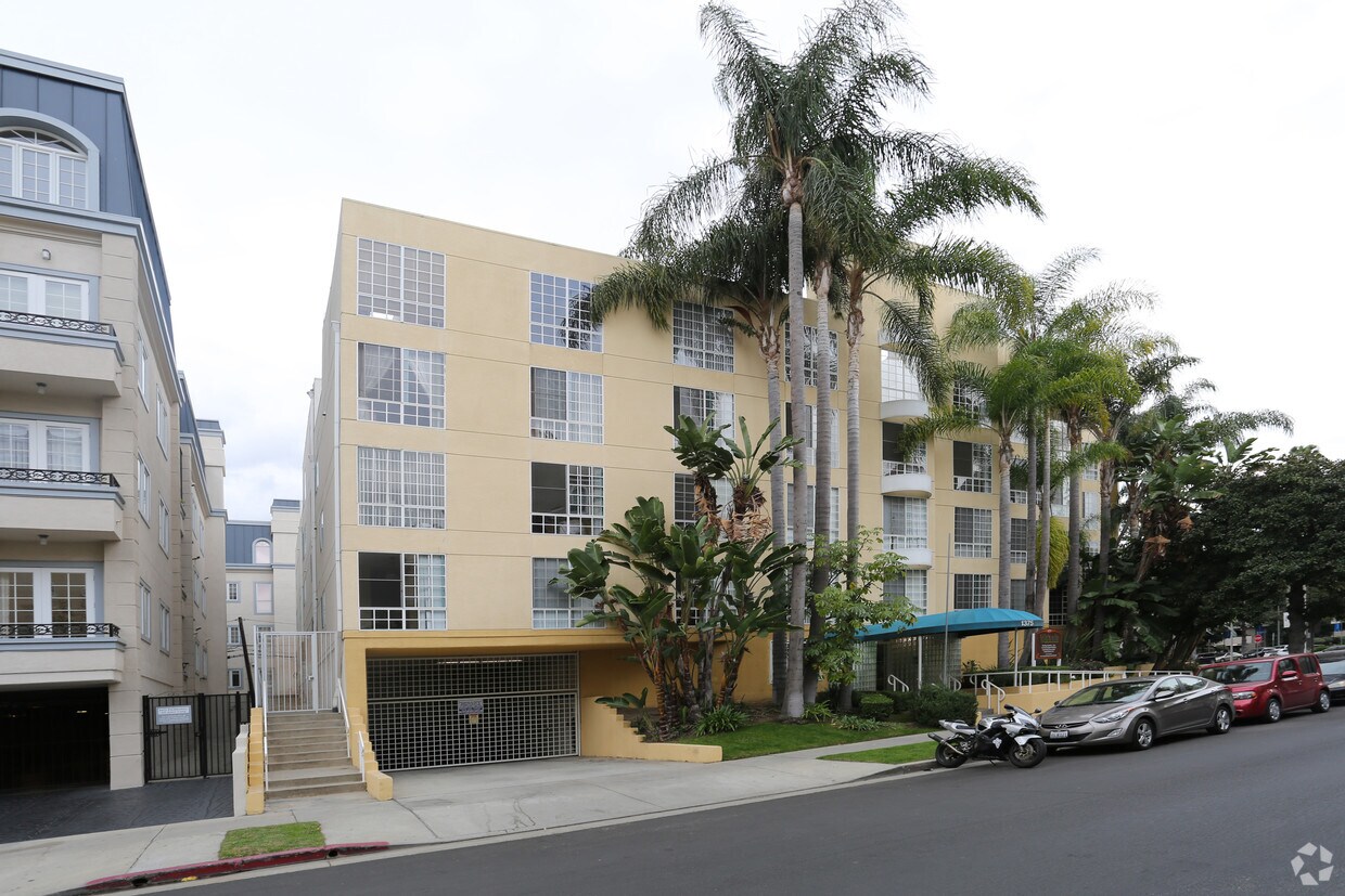 Foto principal - 1375 Midvale Apartments