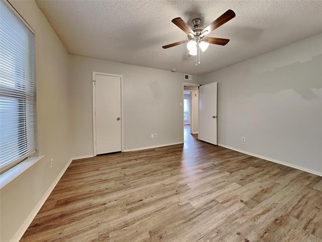 Building Photo - 3411 Largo Ln