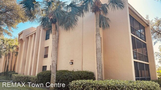 Building Photo - 2 br, 1 bath House - 620 Cranes Way  Unit 105