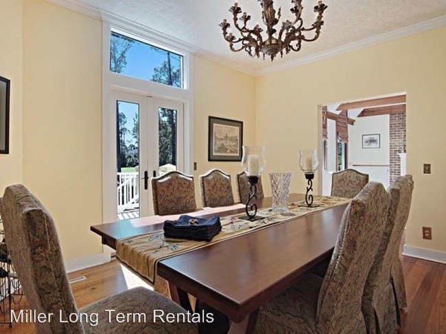Building Photo - 5 br, 5.5 bath House - 25 Wexford Circle