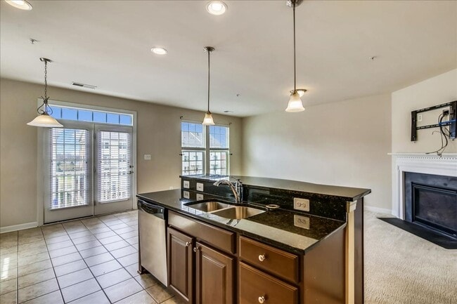 Foto del edificio - 3602 Springhollow Lane