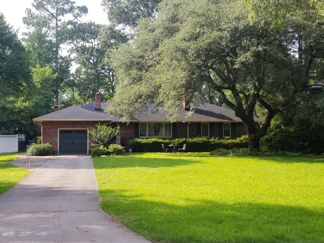 Photo - 624 Barcliff Rd House