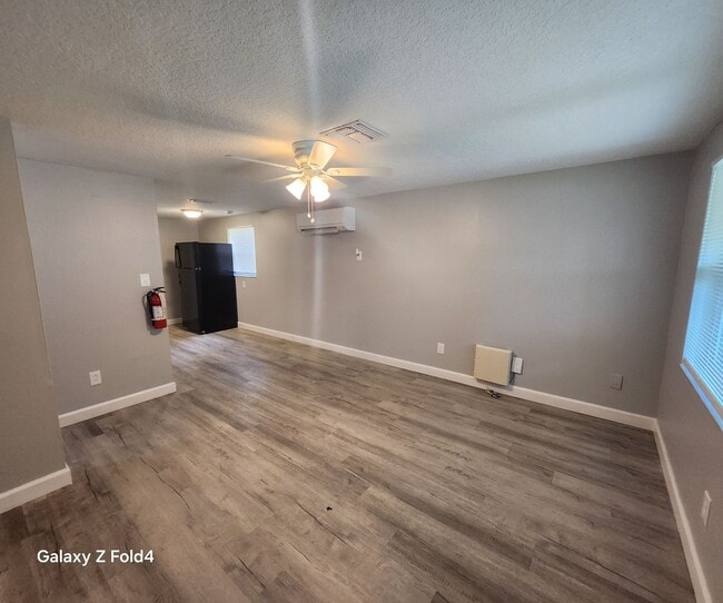 12319 - 12319 Apartment
