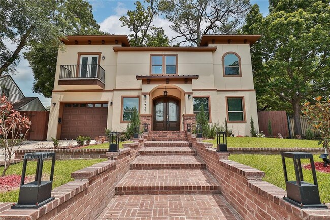 Building Photo - 6727 Fairfield St
