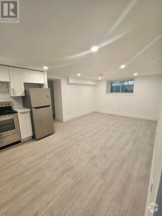 Building Photo - 39-39 Krug St