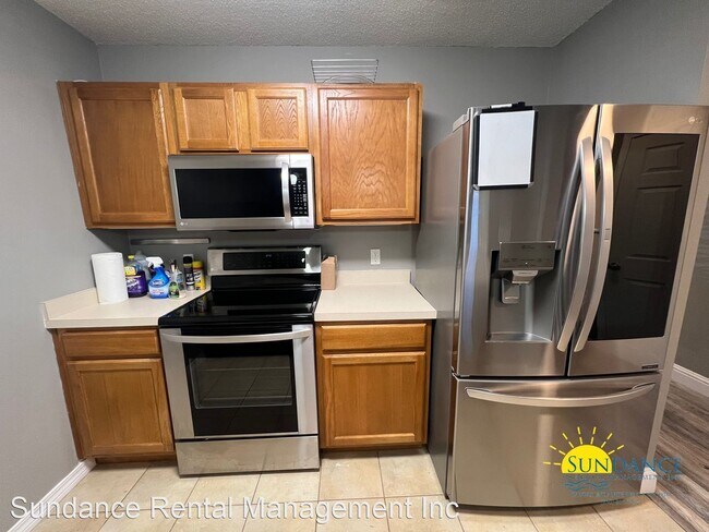 Foto del edificio - 2 br, 2.5 bath House - 505 Sullivan Street...
