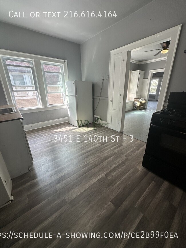 Foto del edificio - 3451 E 140th St