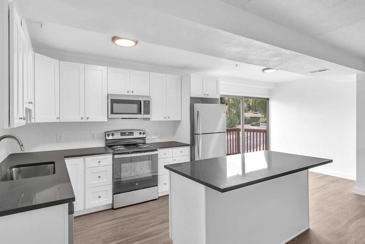 Primary Photo - Currently getting renovated three-bedroom ...