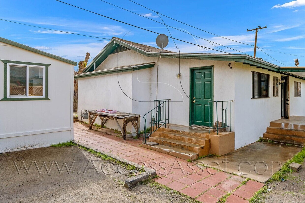 522 N Spring St Lake Elsinore, CA 92530 Alquileres en Lake Elsinore