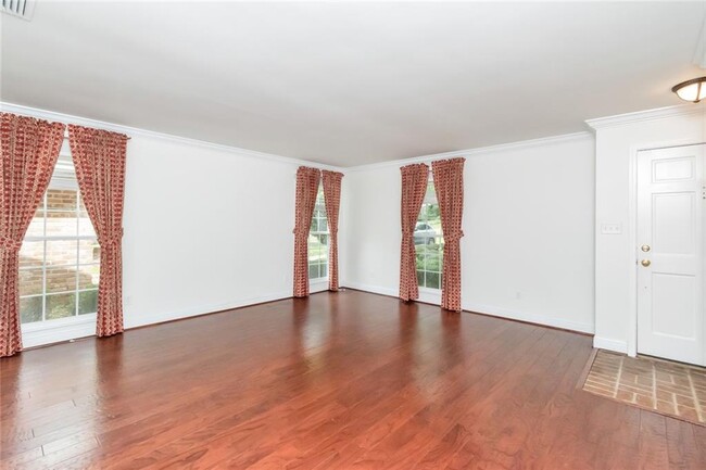 Foto del edificio - 5514 Richmond Rd