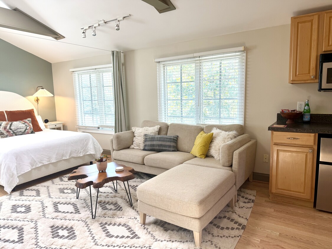 Photo - 6204 Old Military Rd (Wilmington, NC)