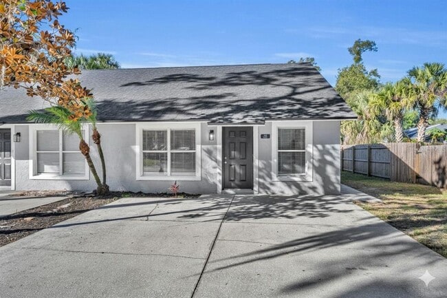 Foto del edificio - 782 LINCOLN Pky