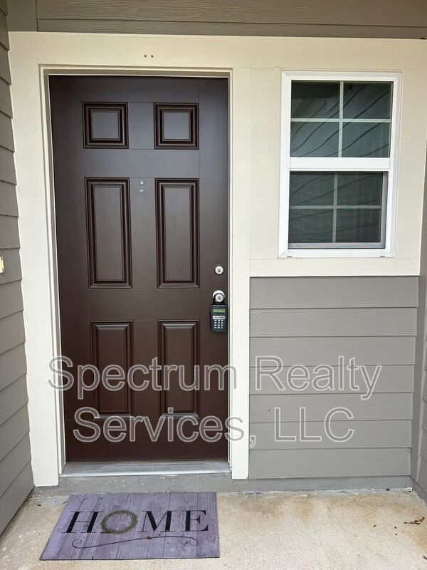 Foto del edificio - 9798 Fiddleback Ln