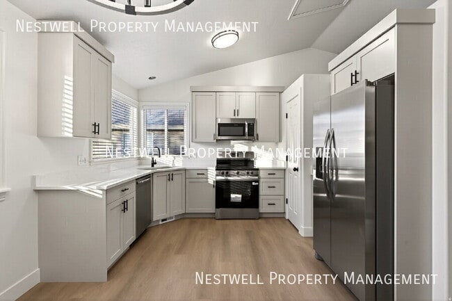 Foto del edificio - 269 Beverlee Ann Dr