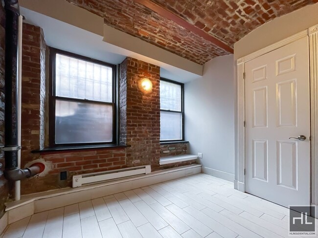 Foto del edificio - East 18th Street