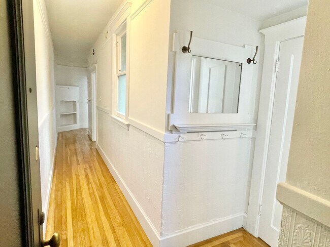 Foto del edificio - Charming Studio Heart of the Mission! Shared Laundry! PROGRESSIVE