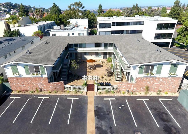 Harbor Villa Apartments Apartments San Diego, CA