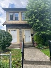 Building Photo - 2 N Columbus Ave