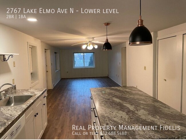 Foto del edificio - 2767 Lake Elmo Ave N