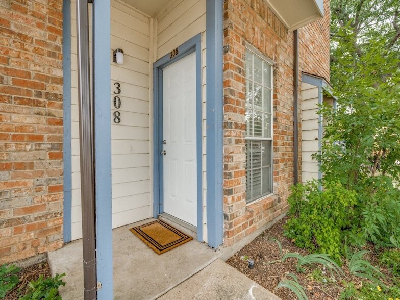 Foto principal - 1603 Marsh Ln