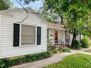 Building Photo - 7304 Pensacola Ave