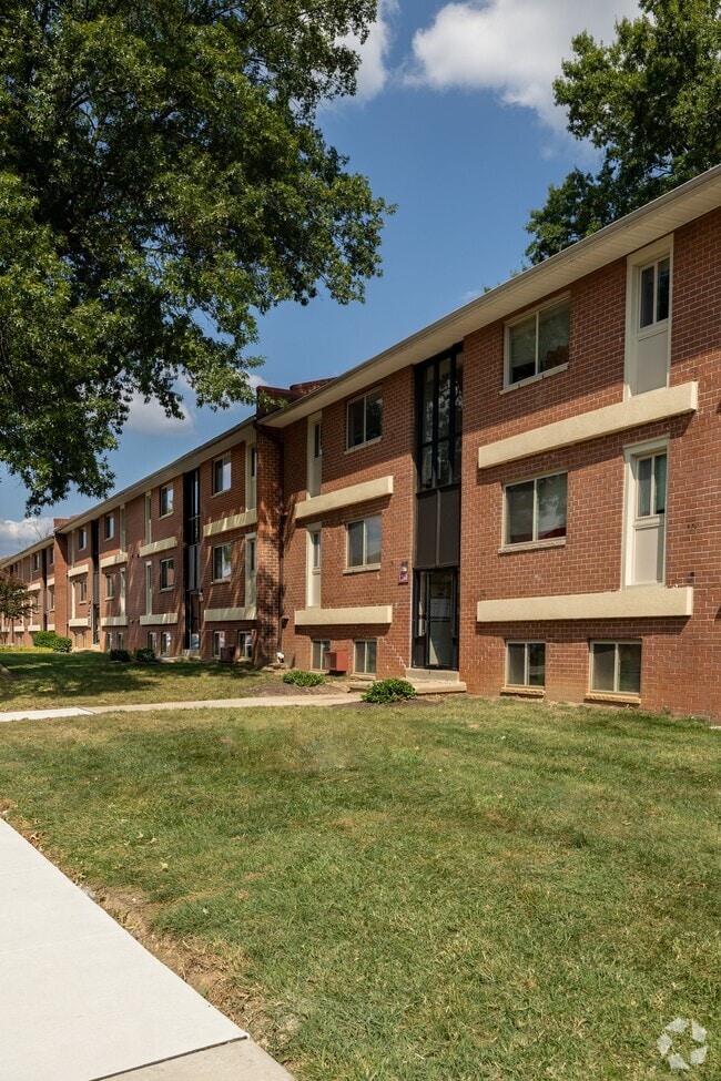 Building Photo - Winston Apartments