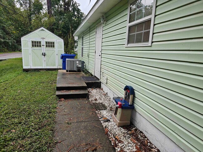 Foto del edificio - 985 Cooper St