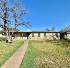 Building Photo - 2420 W Ave L