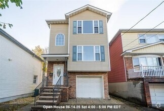 Building Photo - 90 Evergreen St