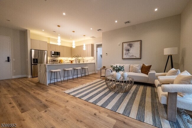 Foto del edificio - 1722 Springfield Ave