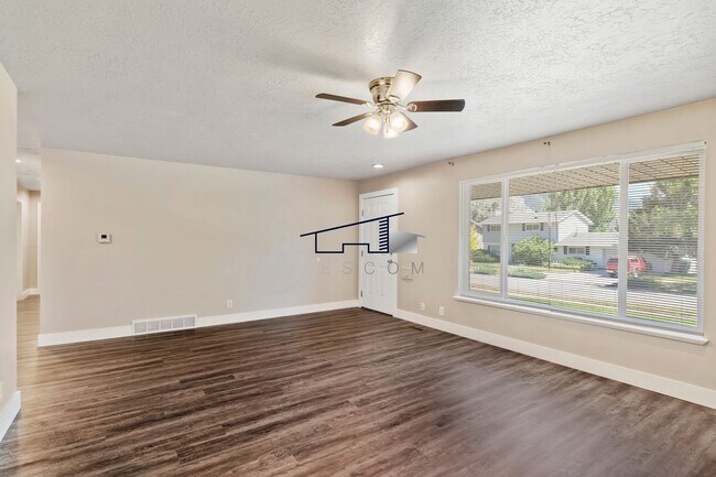 Building Photo - Updated 3 Bedroom Home in Ogden Utah!