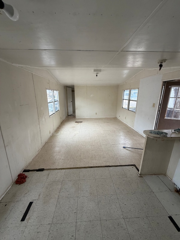 Photo - 110 4th St House