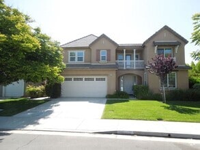 Building Photo - 39288 Half Moon Cir