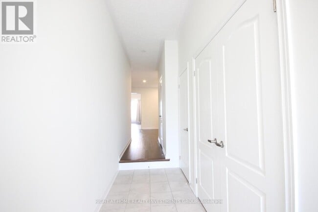 Building Photo - 74 Beechborough Cres