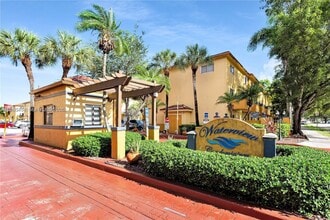 Building Photo - 14902 SW 82nd Ln