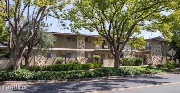 Primary Photo - 4809 Atherton Ave