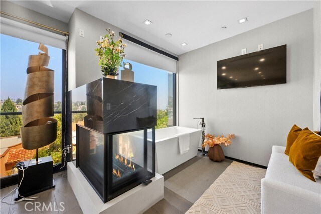 Foto del edificio - 2033 Glencoe Way