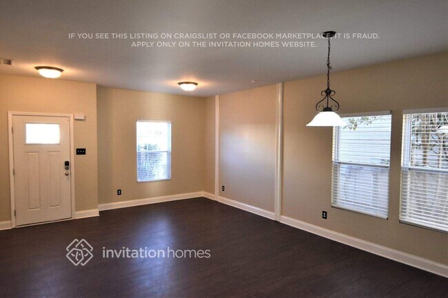 Foto del edificio - 1040 Sapphire Dr