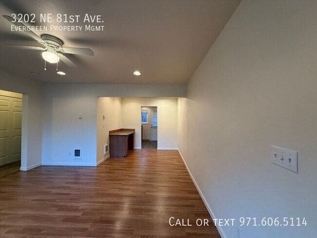 Foto del edificio - 3202 NE 81st Ave